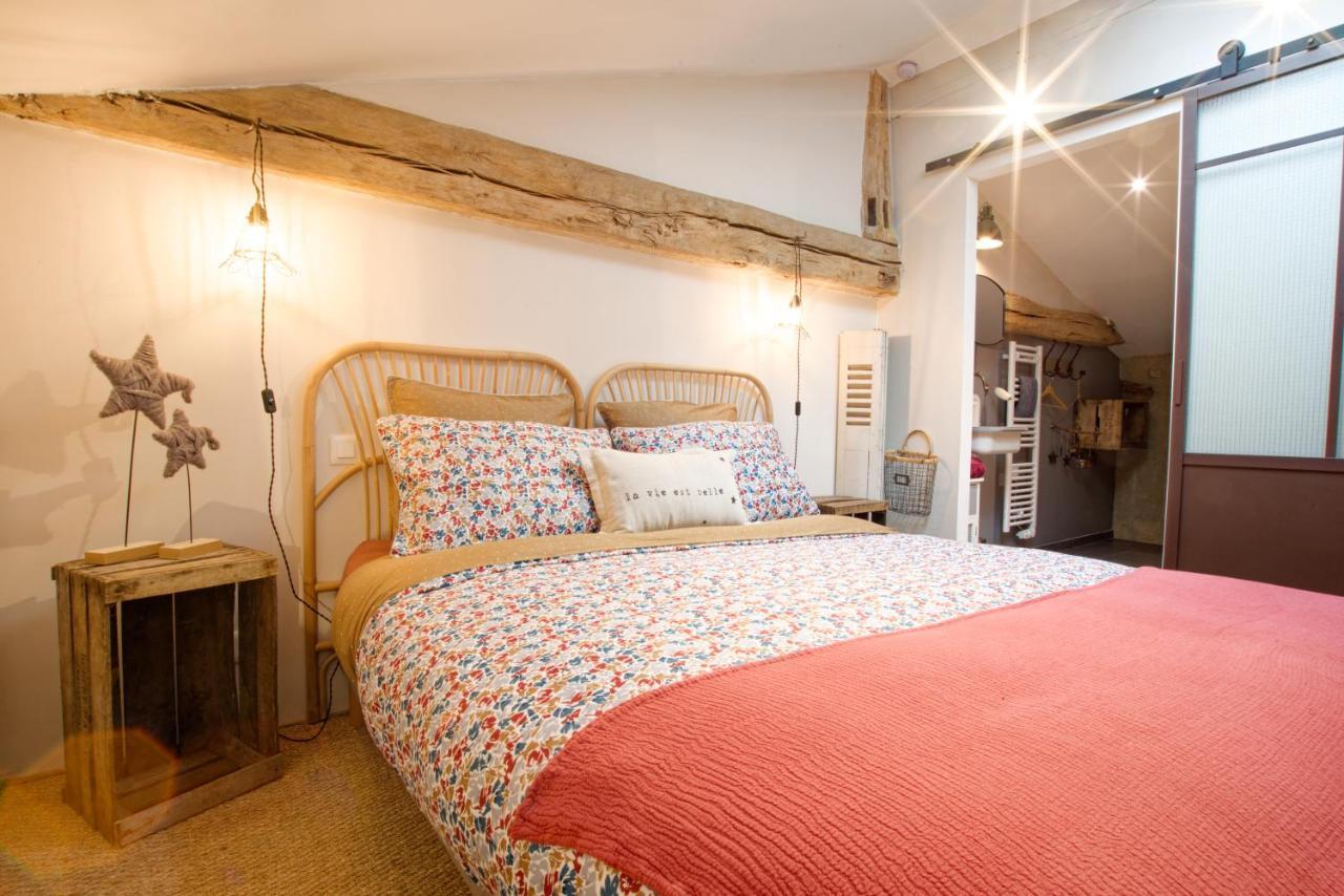 Bed and Breakfast La Belle Lurette Бресюир Экстерьер фото